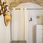 Cattedrale 펜션 오스투니